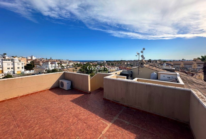 Wederverkoop - APPARTEMENT -
SAN MIGUEL DE SALINAS - Inland