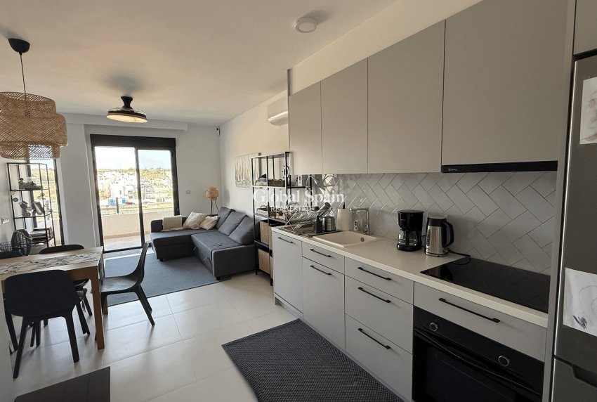 Wederverkoop - APPARTEMENT -
SAN MIGUEL DE SALINAS - Inland