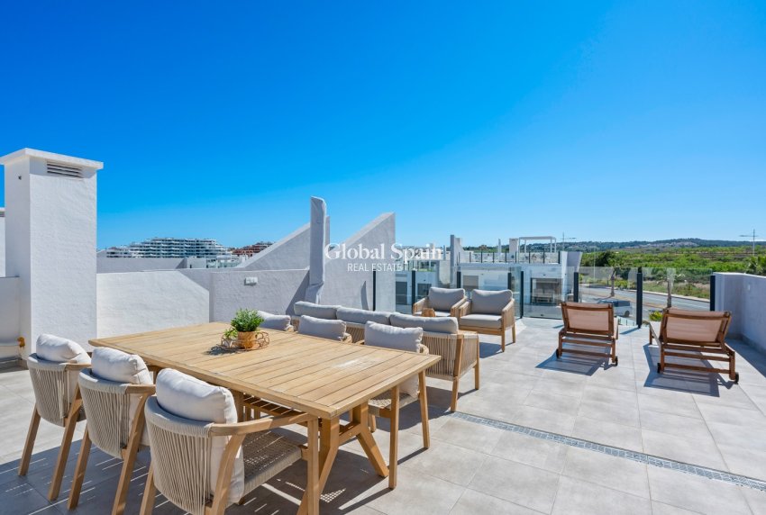 Wederverkoop - APPARTEMENT -
SAN MIGUEL DE SALINAS - Inland