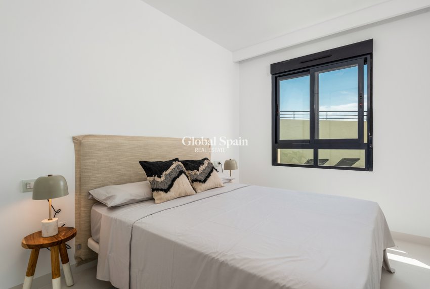 Wederverkoop - APPARTEMENT -
SAN MIGUEL DE SALINAS - Inland