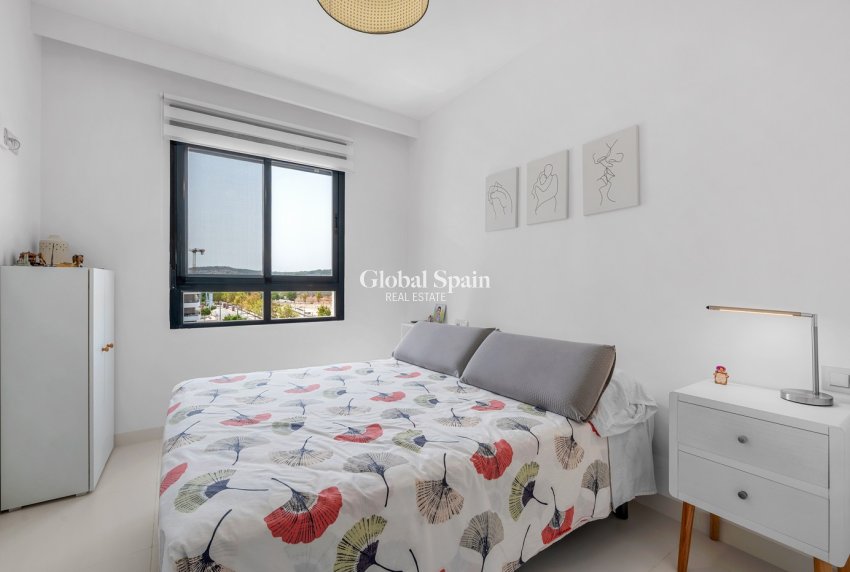 Wederverkoop - APPARTEMENT -
SAN MIGUEL DE SALINAS - Inland