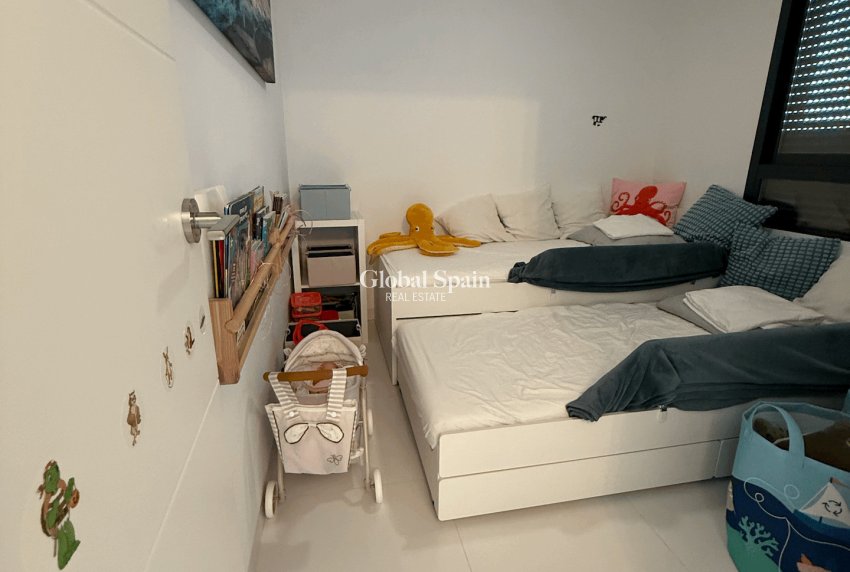 Wederverkoop - APPARTEMENT -
SAN MIGUEL DE SALINAS - Inland