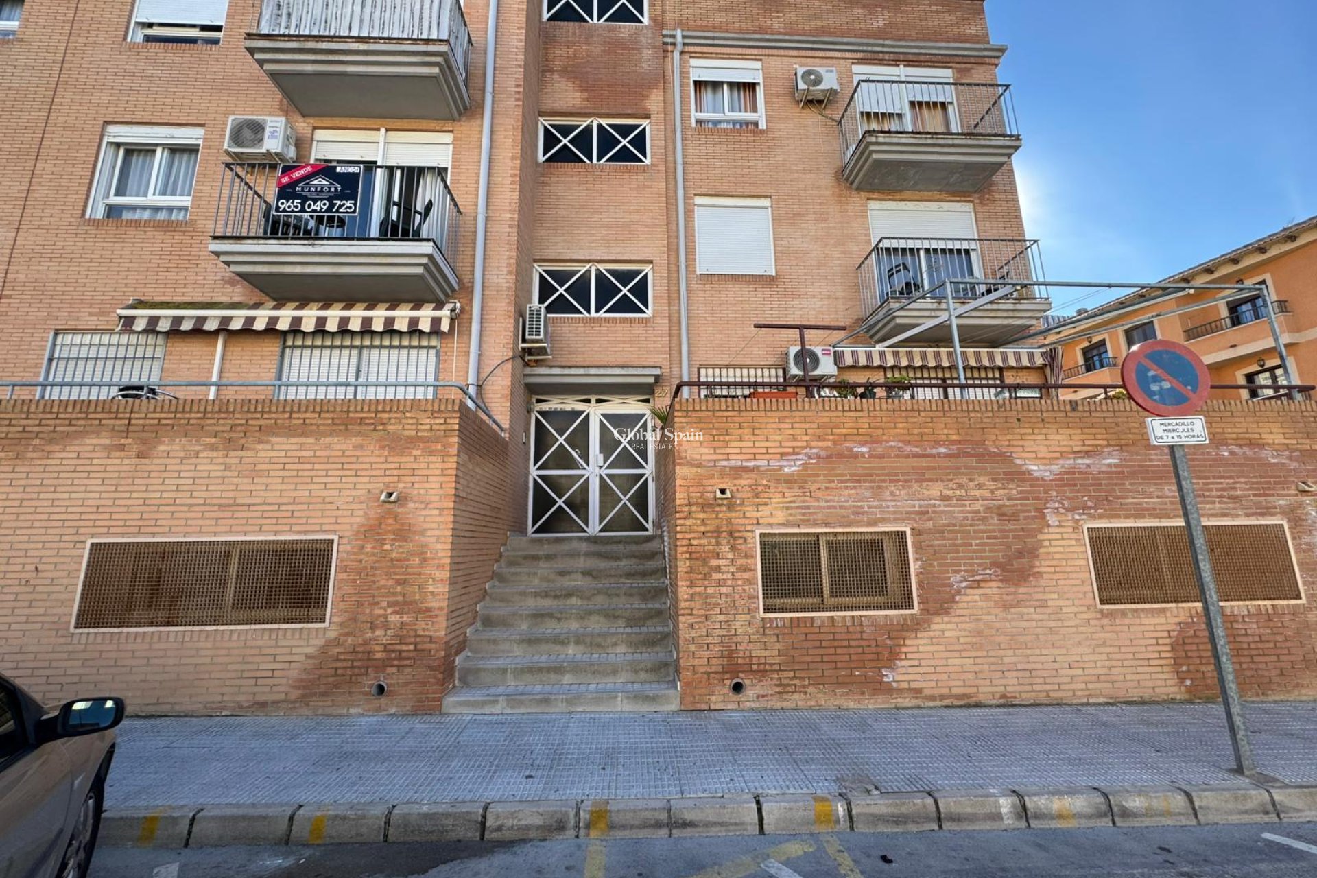 Wederverkoop - APPARTEMENT -
SAN MIGUEL DE SALINAS - Inland