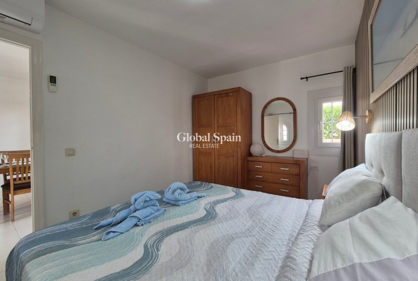 Wederverkoop - APPARTEMENT -
SAN MIGUEL DE SALINAS - Inland