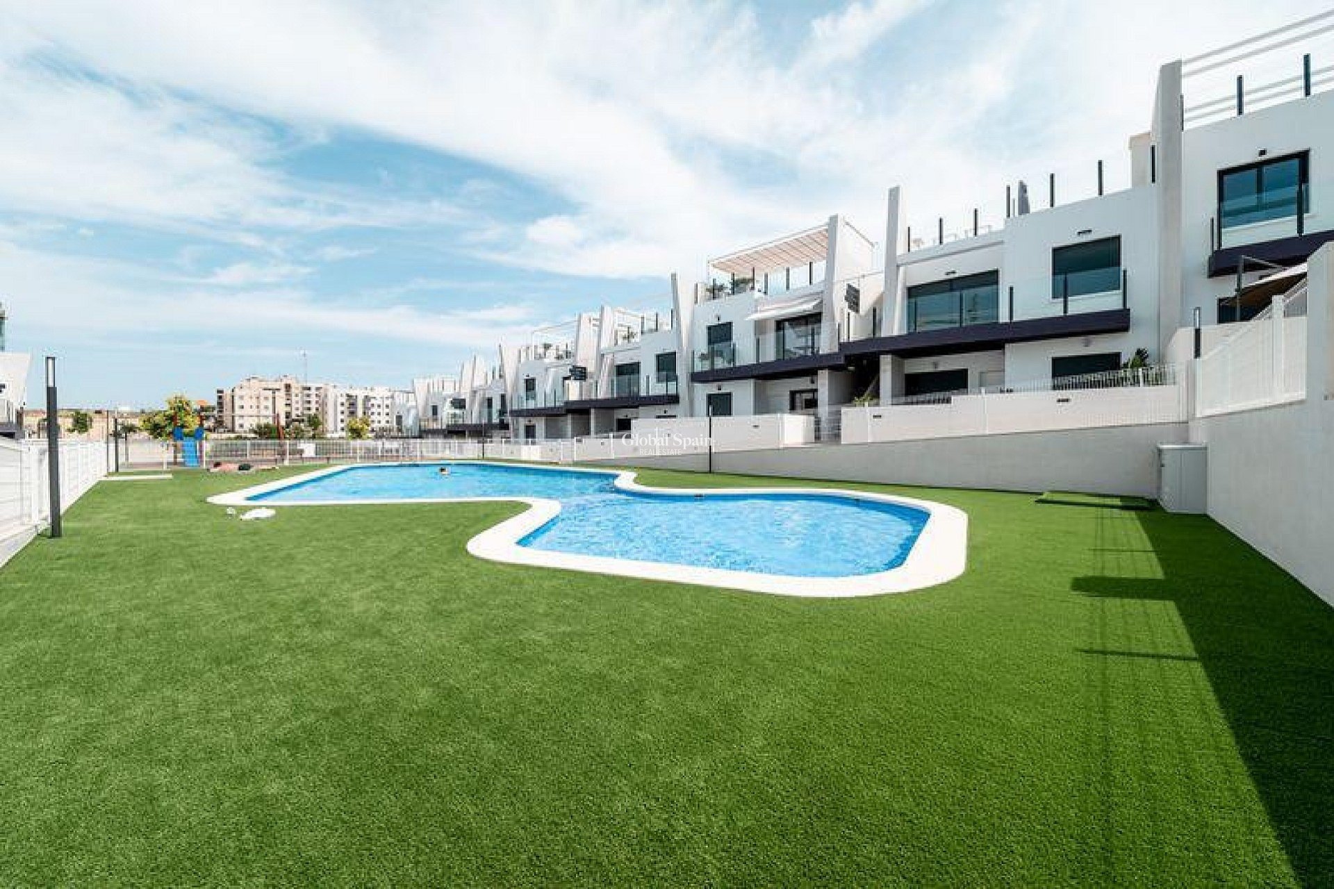 Wederverkoop - APPARTEMENT -
SAN MIGUEL DE SALINAS - Inland