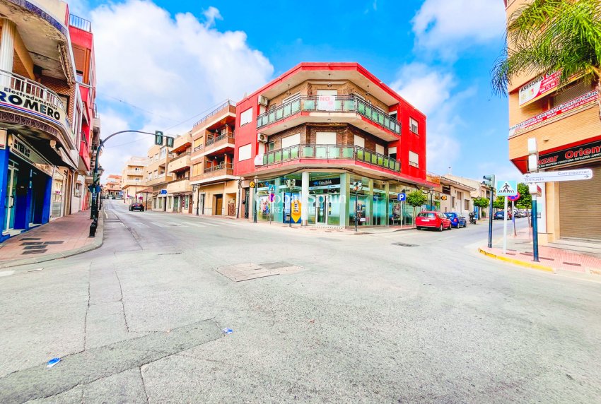 Wederverkoop - APPARTEMENT -
SAN MIGUEL DE SALINAS - Inland