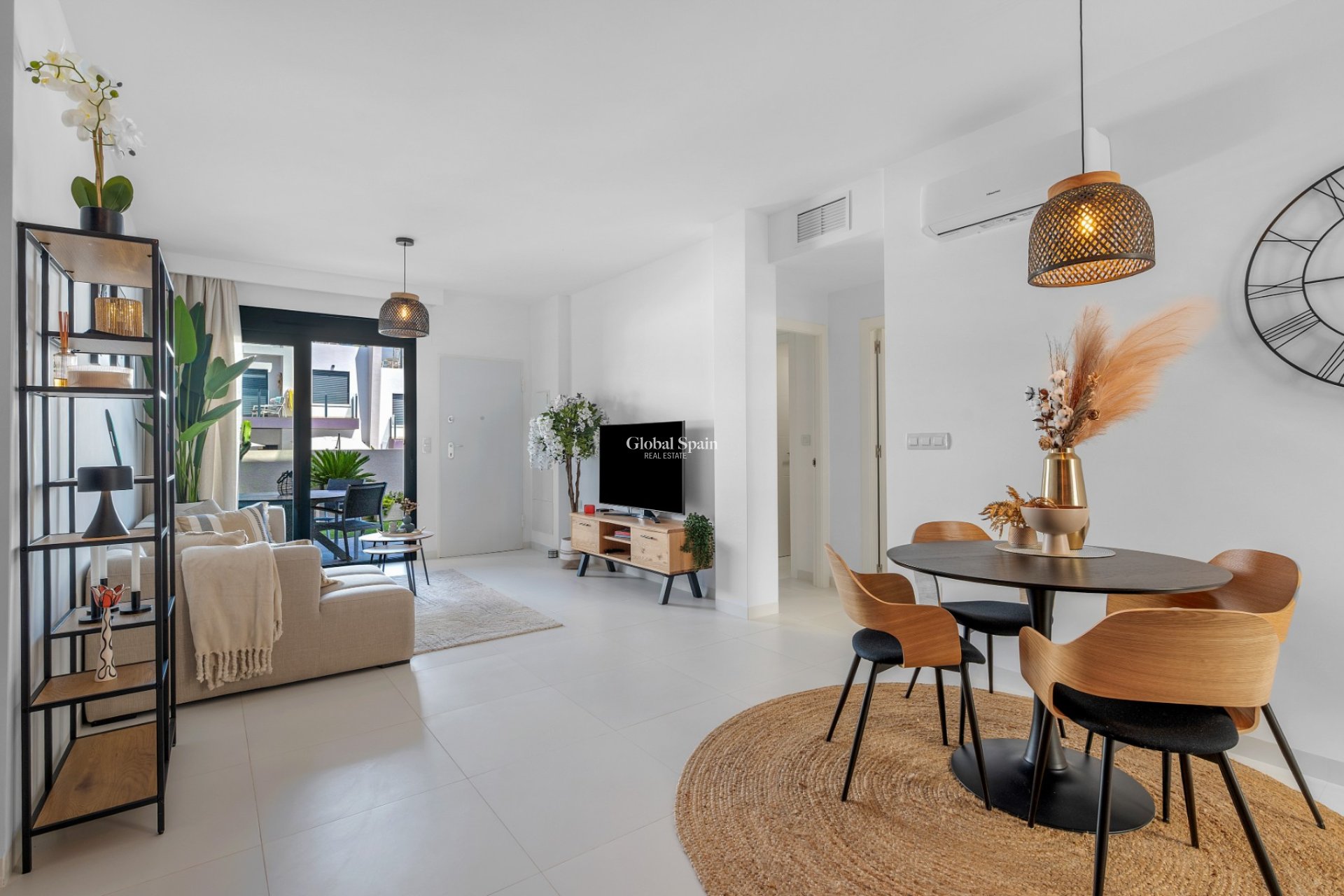 Wederverkoop - APPARTEMENT -
SAN MIGUEL DE SALINAS - Inland