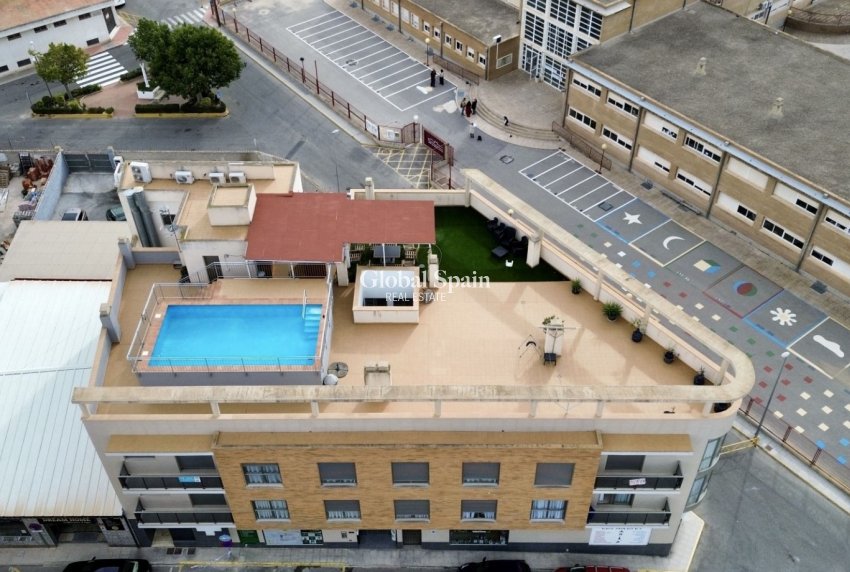 Wederverkoop - APPARTEMENT -
SAN MIGUEL DE SALINAS - Inland