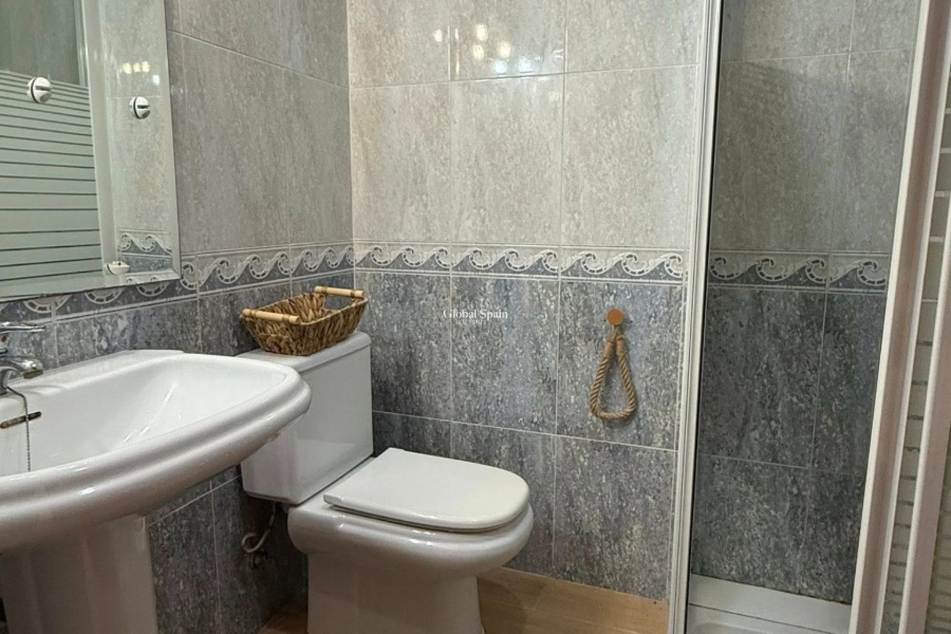 Wederverkoop - APPARTEMENT -
SAN MIGUEL DE SALINAS - Inland