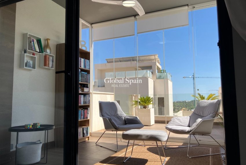 Wederverkoop - APPARTEMENT -
SAN MIGUEL DE SALINAS - Las Colinas