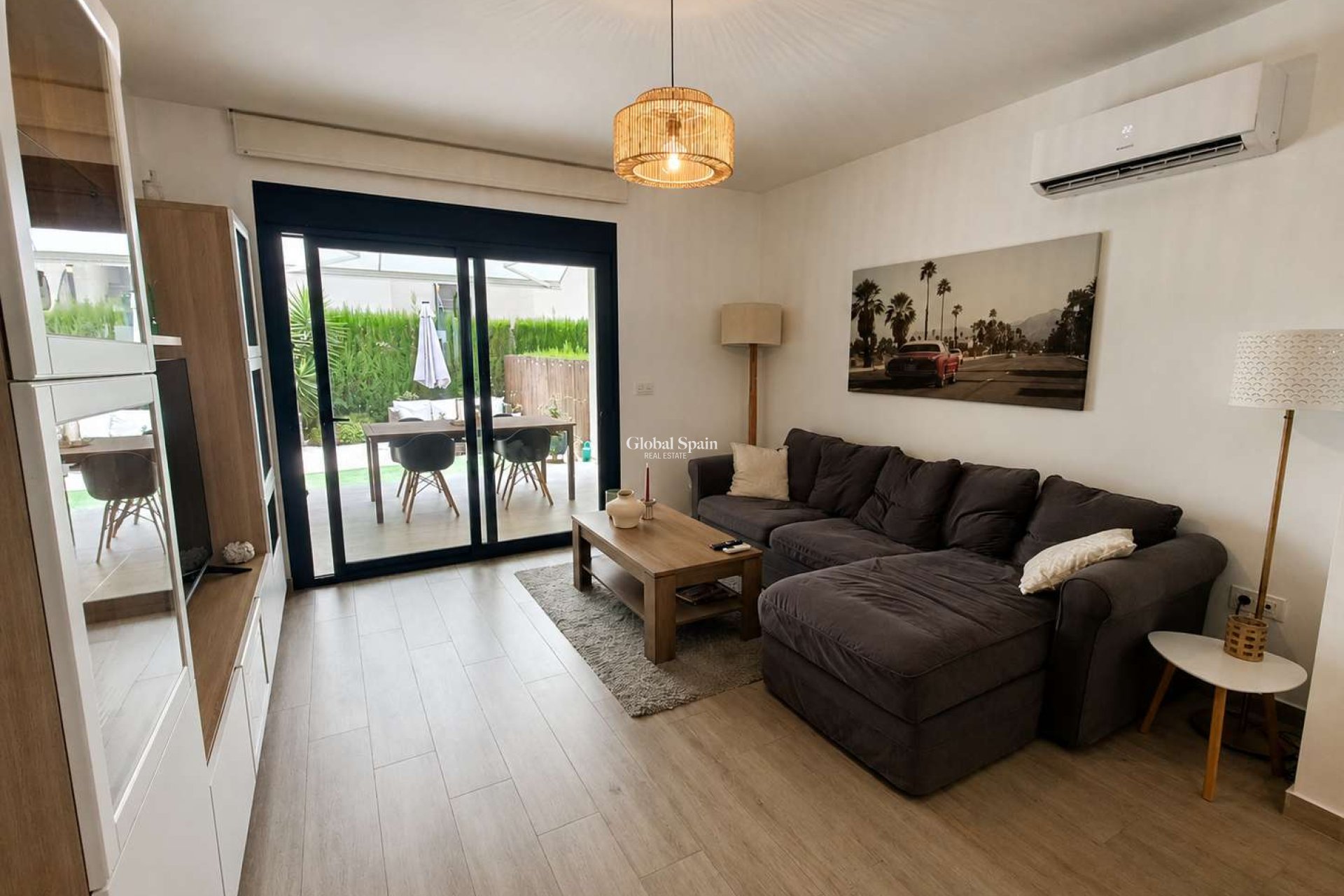 Wederverkoop - APPARTEMENT -
SAN MIGUEL DE SALINAS - Las Comunicaciones