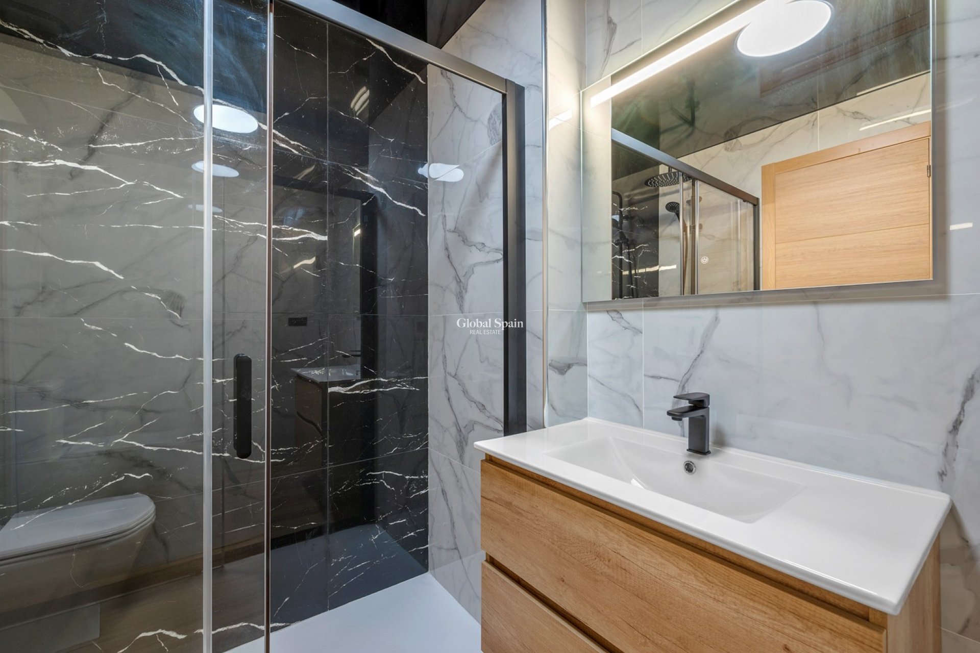 Wederverkoop - APPARTEMENT -
SAN MIGUEL DE SALINAS - Orihuela Costa