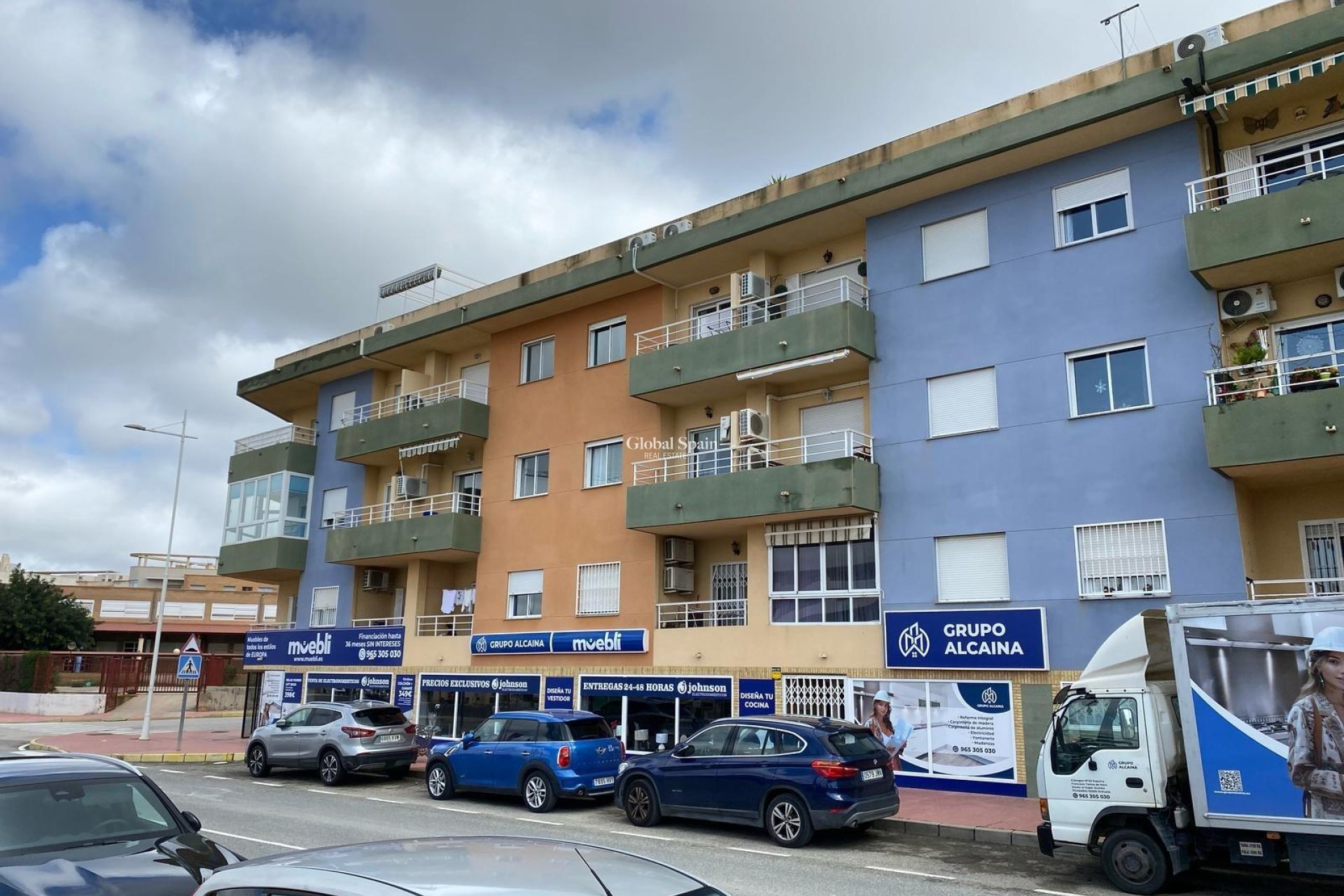 Wederverkoop - APPARTEMENT -
SAN MIGUEL DE SALINAS - Pueblo 9