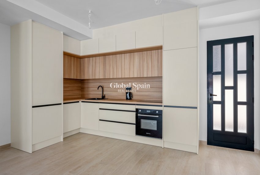 Wederverkoop - APPARTEMENT -
SAN MIGUEL DE SALINAS - San Miguel