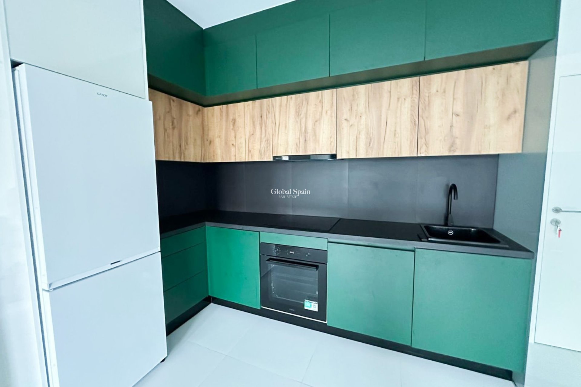 Wederverkoop - APPARTEMENT -
SAN MIGUEL DE SALINAS - Urbanizaciones