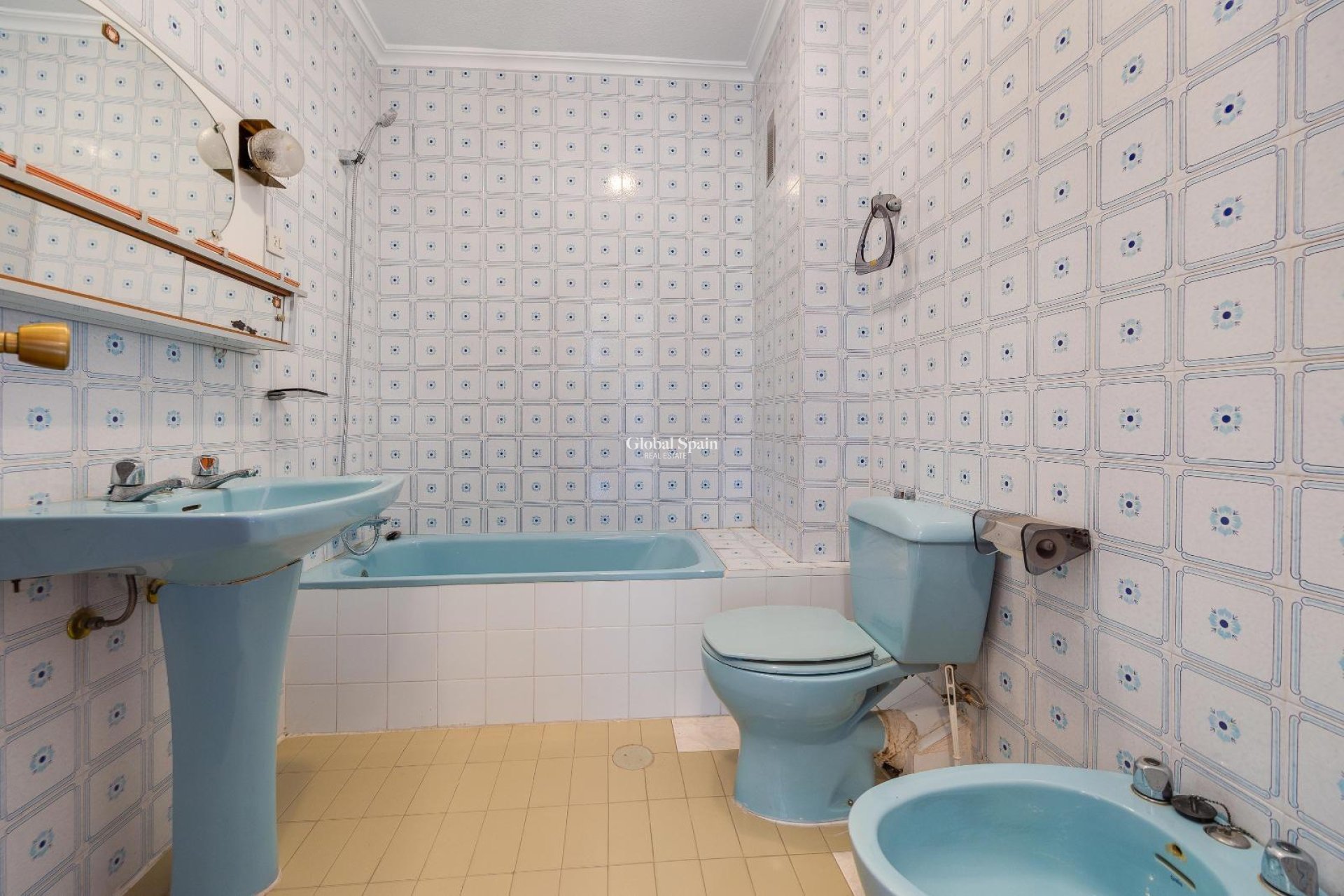 Wederverkoop - APPARTEMENT -
SAN PEDRO DEL PINATAR - Av. Dr Artero Guirao