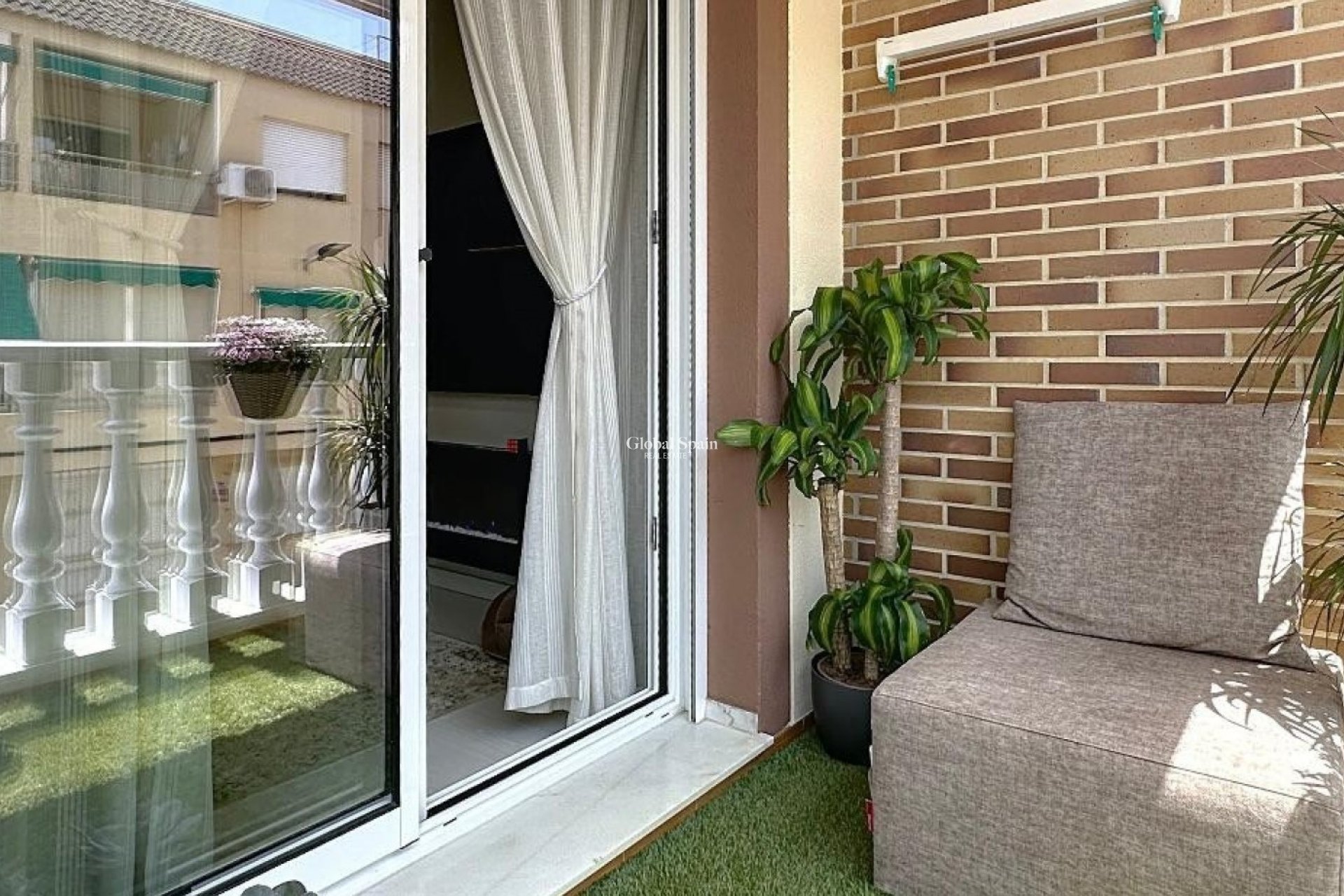 Wederverkoop - APPARTEMENT -
SAN PEDRO DEL PINATAR - Costa Calida