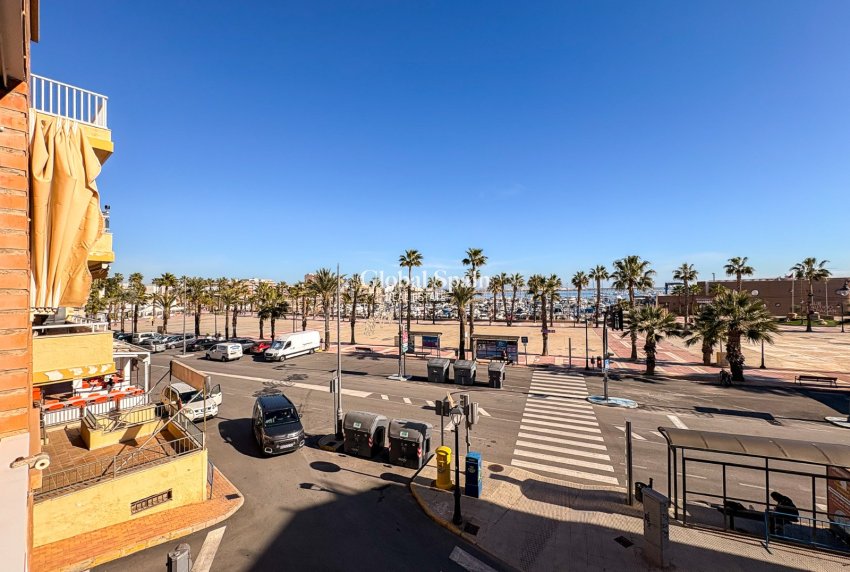 Wederverkoop - APPARTEMENT -
SAN PEDRO DEL PINATAR - Lo pagan