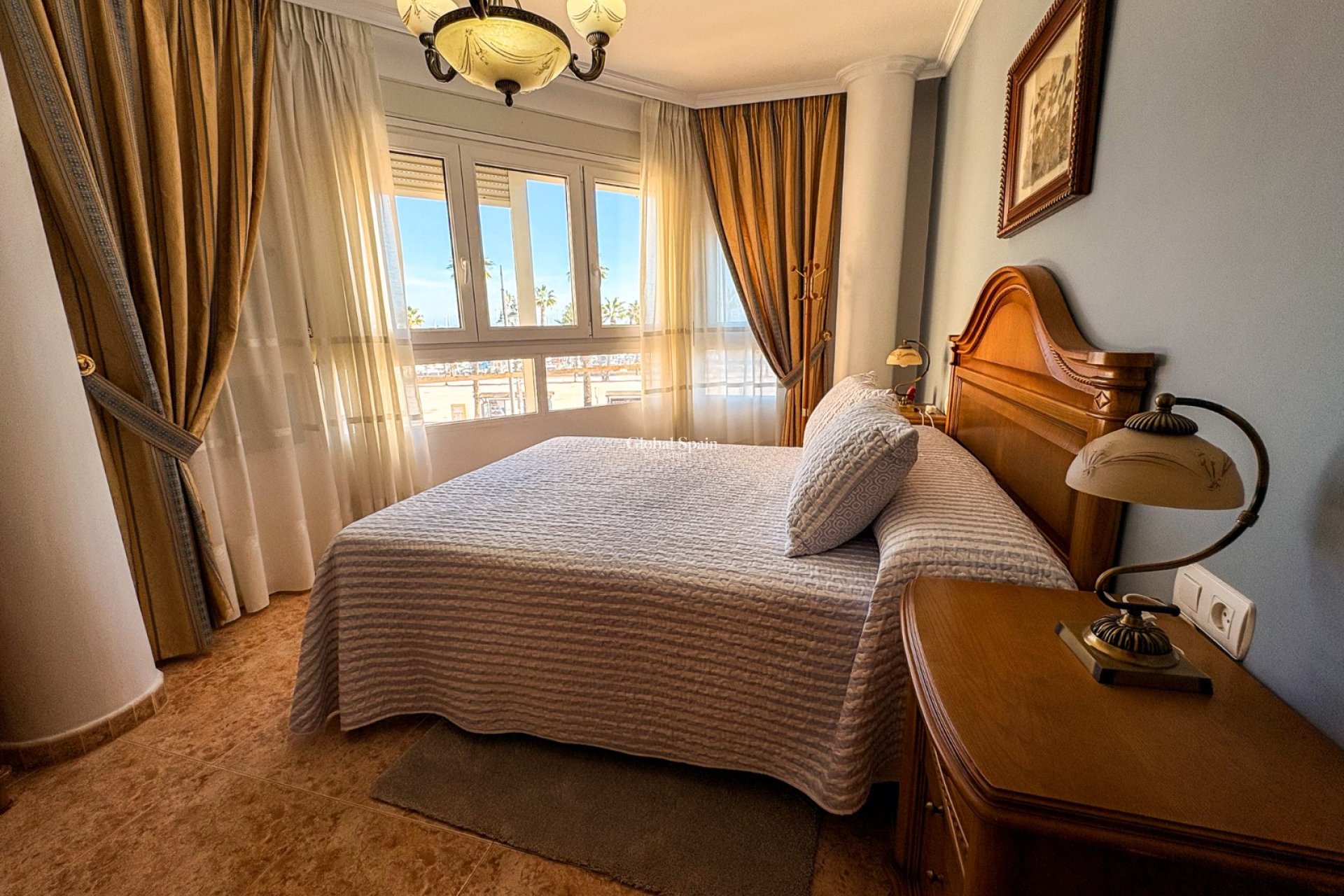 Wederverkoop - APPARTEMENT -
SAN PEDRO DEL PINATAR - Lo pagan