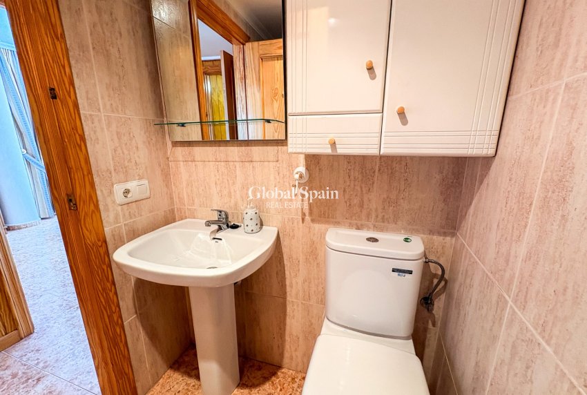 Wederverkoop - APPARTEMENT -
SAN PEDRO DEL PINATAR - Lo pagan