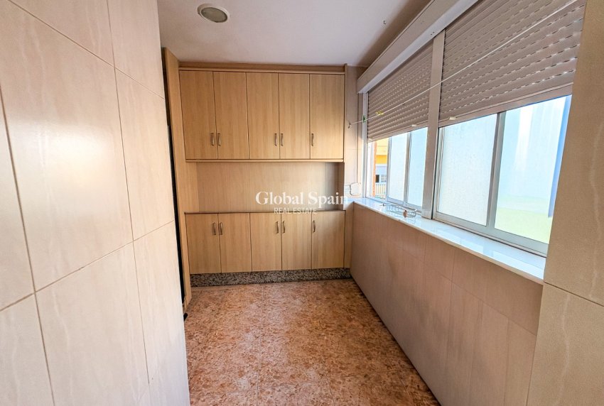 Wederverkoop - APPARTEMENT -
SAN PEDRO DEL PINATAR - Lo pagan