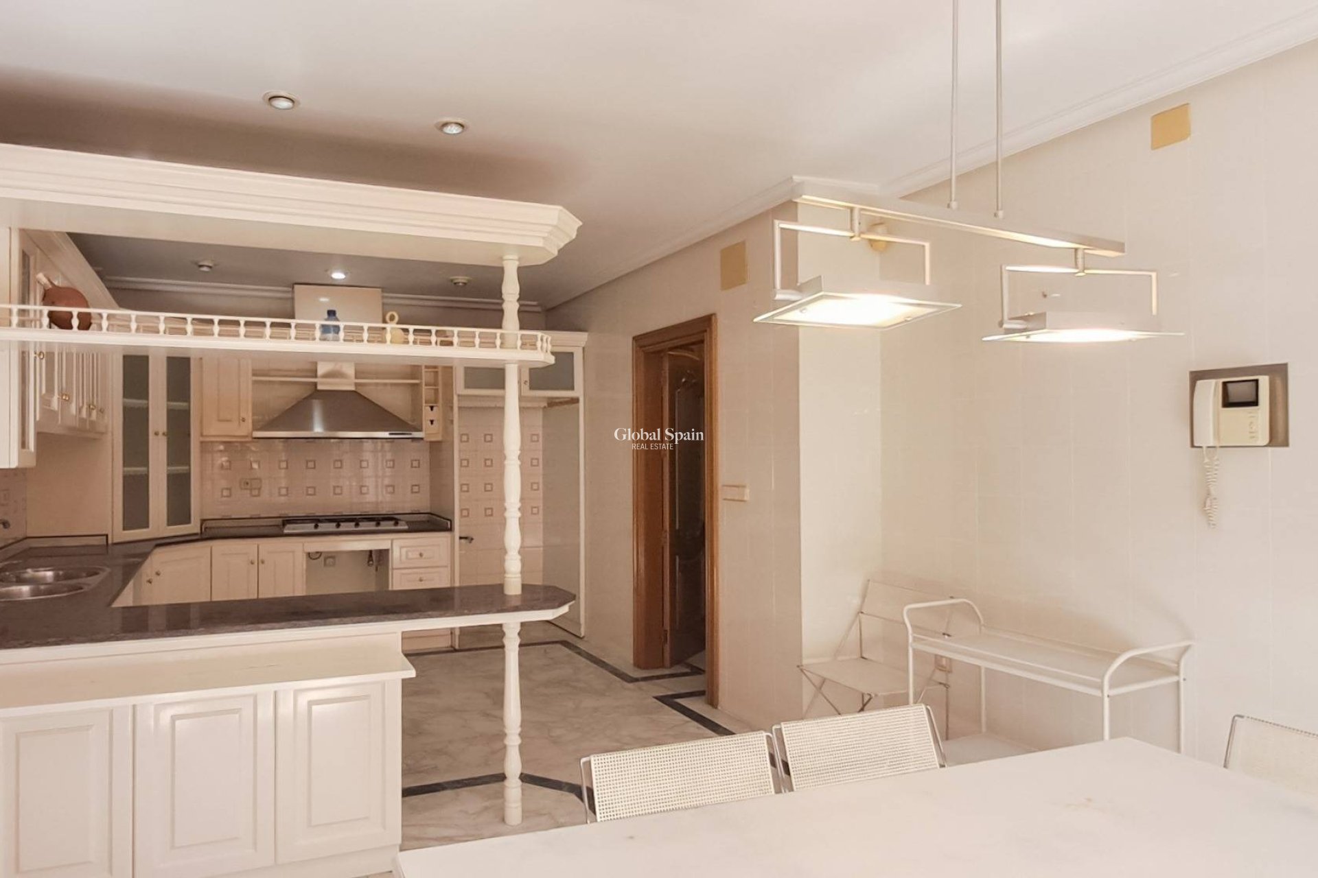 Wederverkoop - APPARTEMENT -
SAN PEDRO DEL PINATAR - Lo pagan