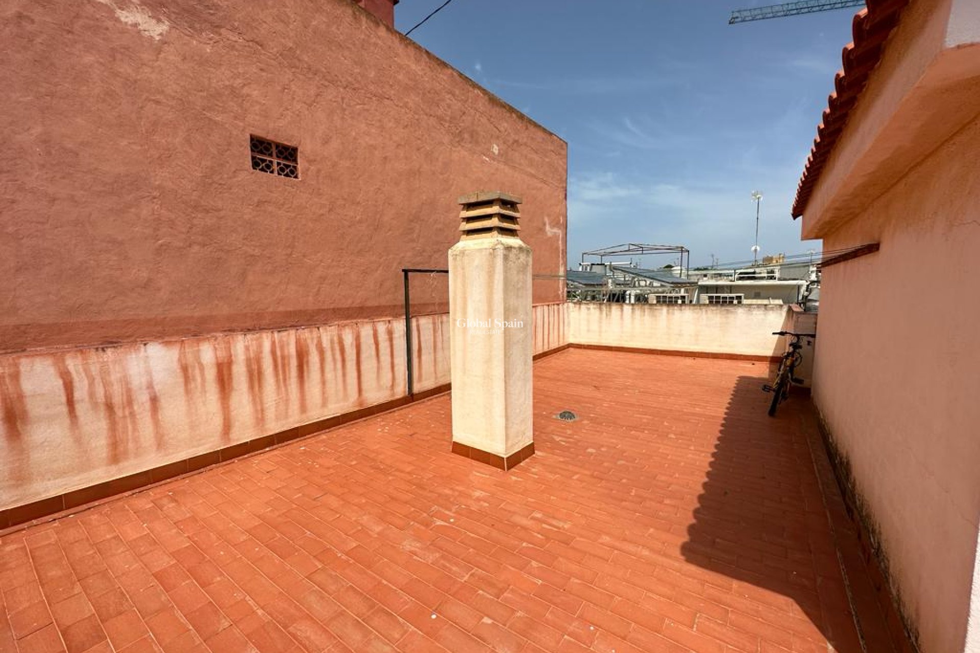 Wederverkoop - APPARTEMENT -
SAN PEDRO DEL PINATAR - Lo pagan