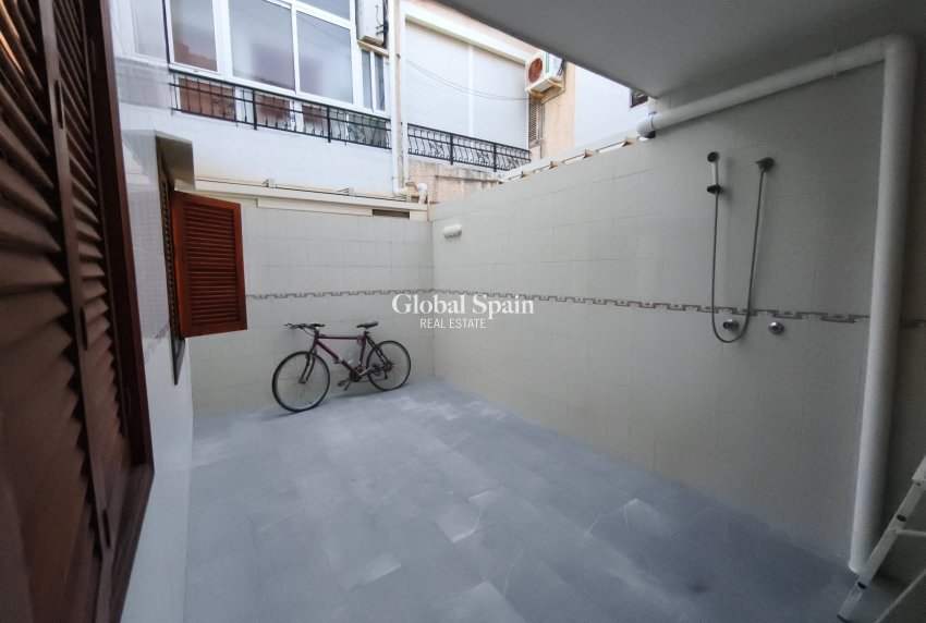 Wederverkoop - APPARTEMENT -
SAN PEDRO DEL PINATAR - Lo pagan