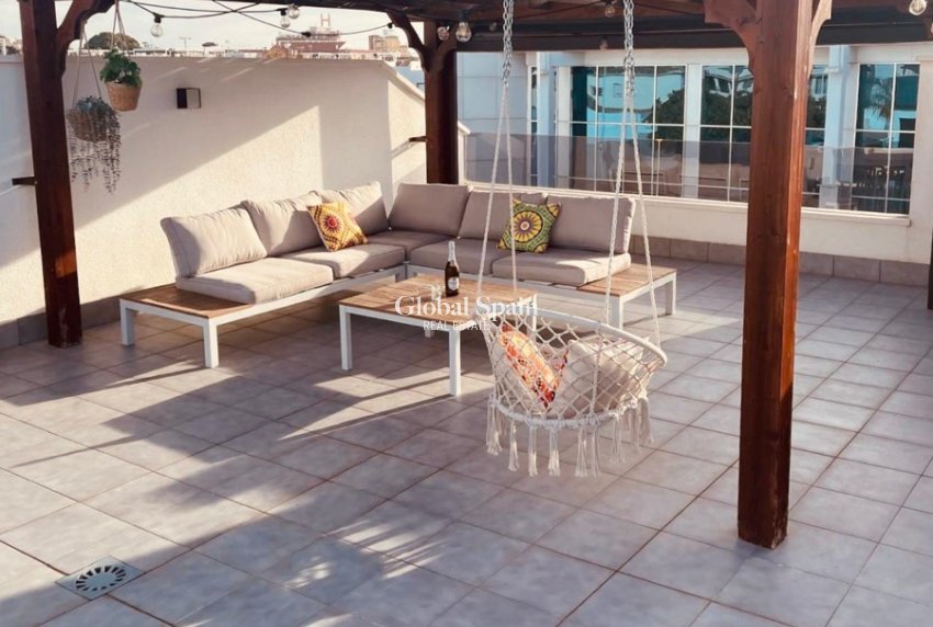 Wederverkoop - APPARTEMENT -
SAN PEDRO DEL PINATAR - LO PAGÁN