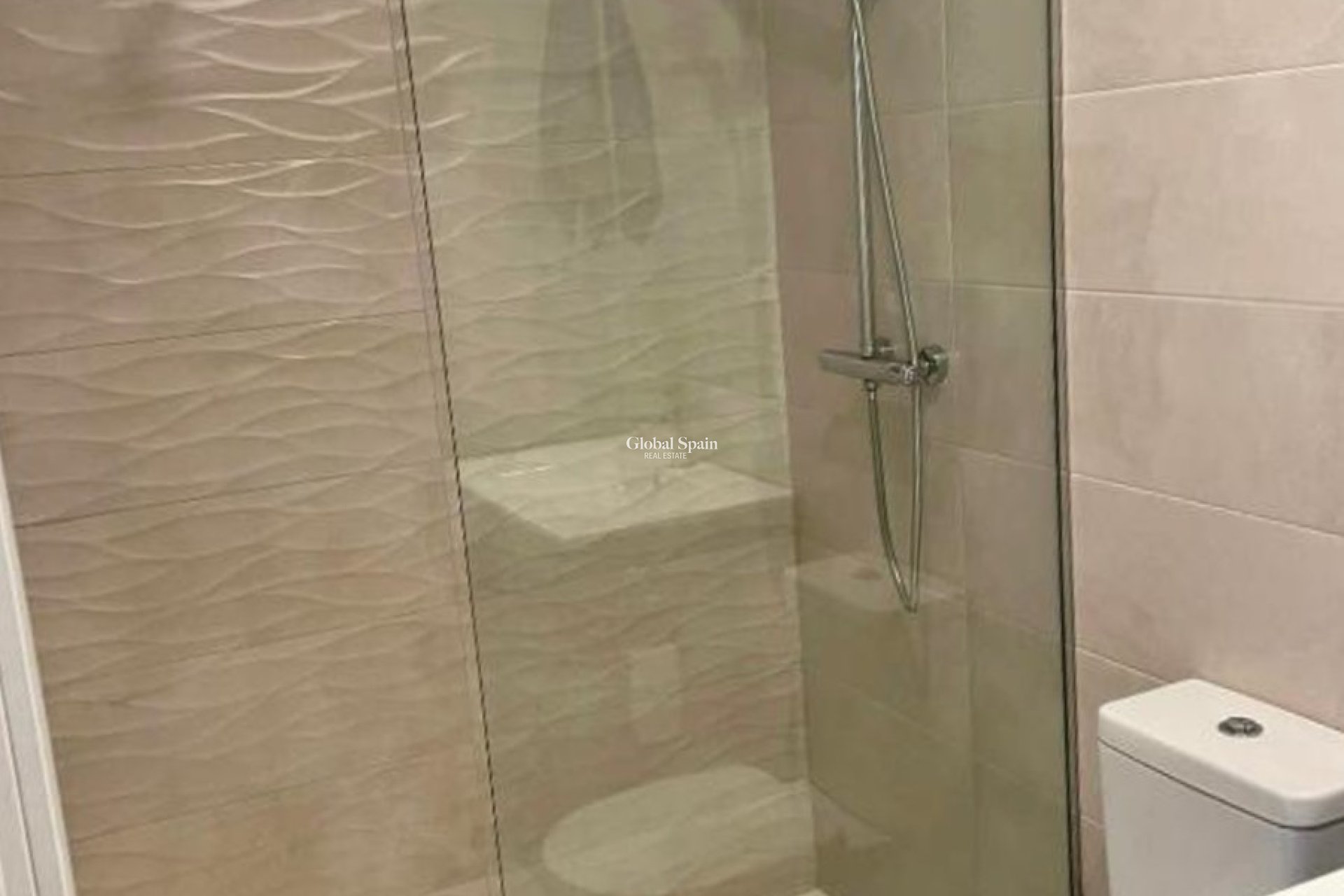 Wederverkoop - APPARTEMENT -
SAN PEDRO DEL PINATAR - LO PAGÁN