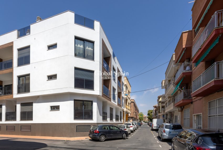 Wederverkoop - APPARTEMENT -
SAN PEDRO DEL PINATAR - Los Cuarteros