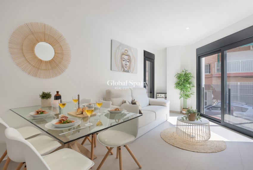 Wederverkoop - APPARTEMENT -
SAN PEDRO DEL PINATAR - Los Cuarteros
