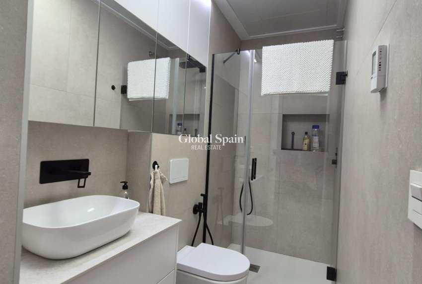 Wederverkoop - APPARTEMENT -
SAN PEDRO DEL PINATAR - San Pedro de Pinatar