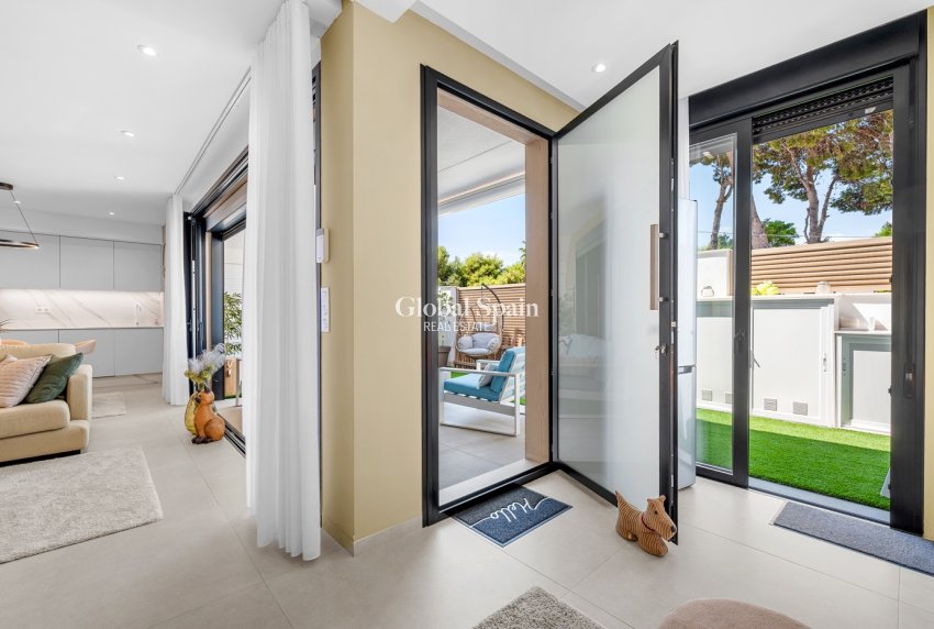 Wederverkoop - APPARTEMENT -
SAN PEDRO DEL PINATAR - San Pedro Del Pinatar Centro