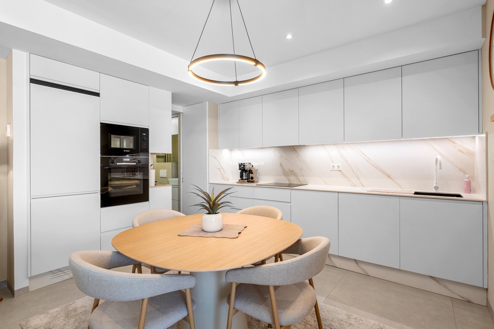Wederverkoop - APPARTEMENT -
SAN PEDRO DEL PINATAR - San Pedro Del Pinatar Centro