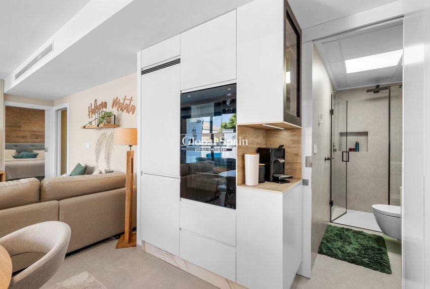 Wederverkoop - APPARTEMENT -
SAN PEDRO DEL PINATAR - San Pedro Del Pinatar Centro