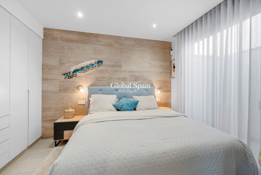 Wederverkoop - APPARTEMENT -
SAN PEDRO DEL PINATAR - San Pedro Del Pinatar Centro