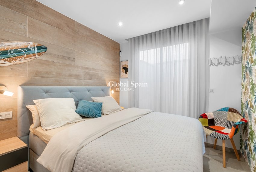 Wederverkoop - APPARTEMENT -
SAN PEDRO DEL PINATAR - San Pedro Del Pinatar Centro
