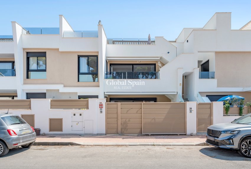 Wederverkoop - APPARTEMENT -
SAN PEDRO DEL PINATAR - San Pedro Del Pinatar Centro
