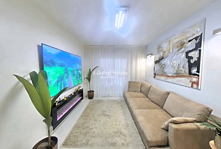 Wederverkoop - APPARTEMENT -
SAN PEDRO DEL PINATAR - Villananitos