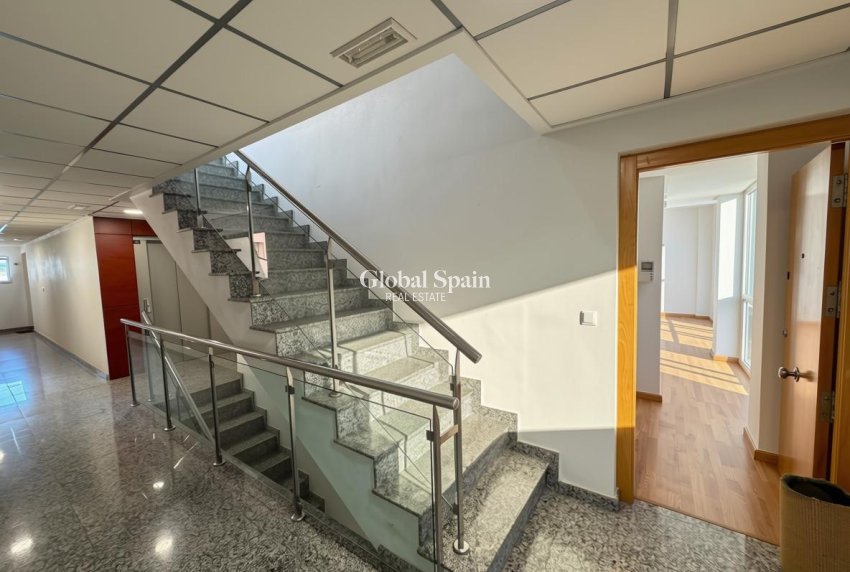 Wederverkoop - APPARTEMENT -
SAN PEDRO DEL PINATAR - Villananitos