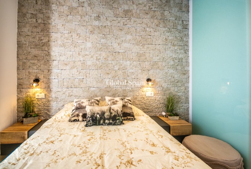 Wederverkoop - APPARTEMENT -
SAN PEDRO DEL PINATAR