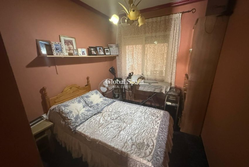 Wederverkoop - APPARTEMENT -
SAN PEDRO DEL PINATAR - -  -