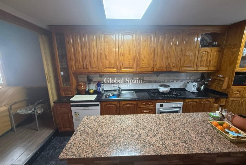 Wederverkoop - APPARTEMENT -
SAN PEDRO DEL PINATAR - -  -