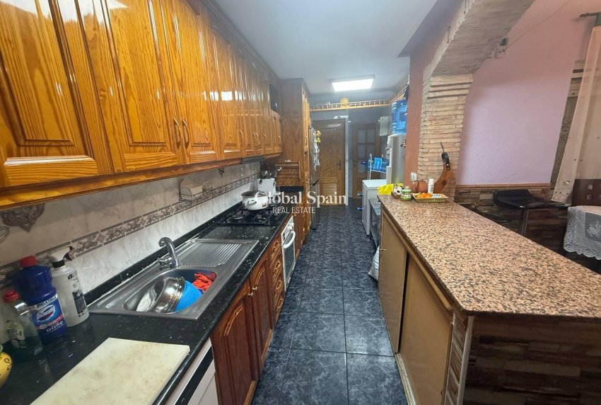 Wederverkoop - APPARTEMENT -
SAN PEDRO DEL PINATAR - -  -