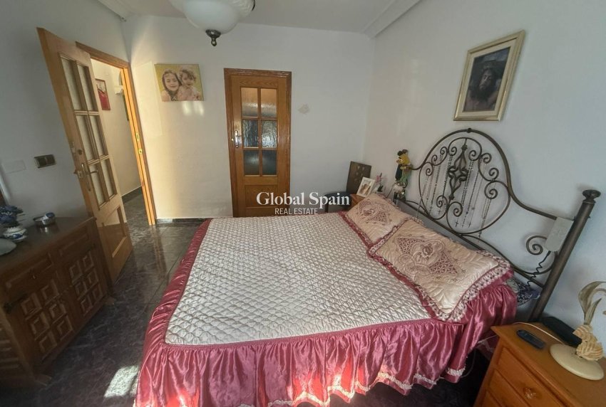 Wederverkoop - APPARTEMENT -
SAN PEDRO DEL PINATAR - -  -