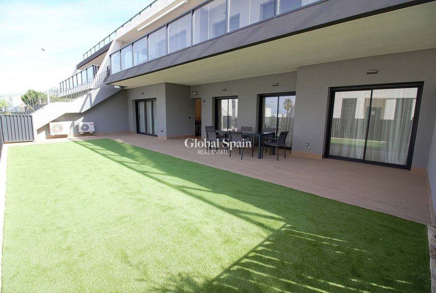 Wederverkoop - APPARTEMENT -
SANTA POLA - Costa Blanca