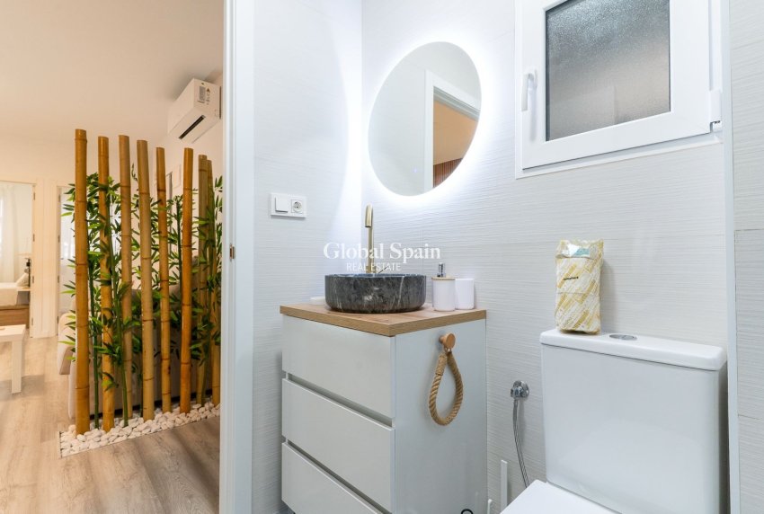 Wederverkoop - APPARTEMENT -
Santa Pola - GRAN ALACANT