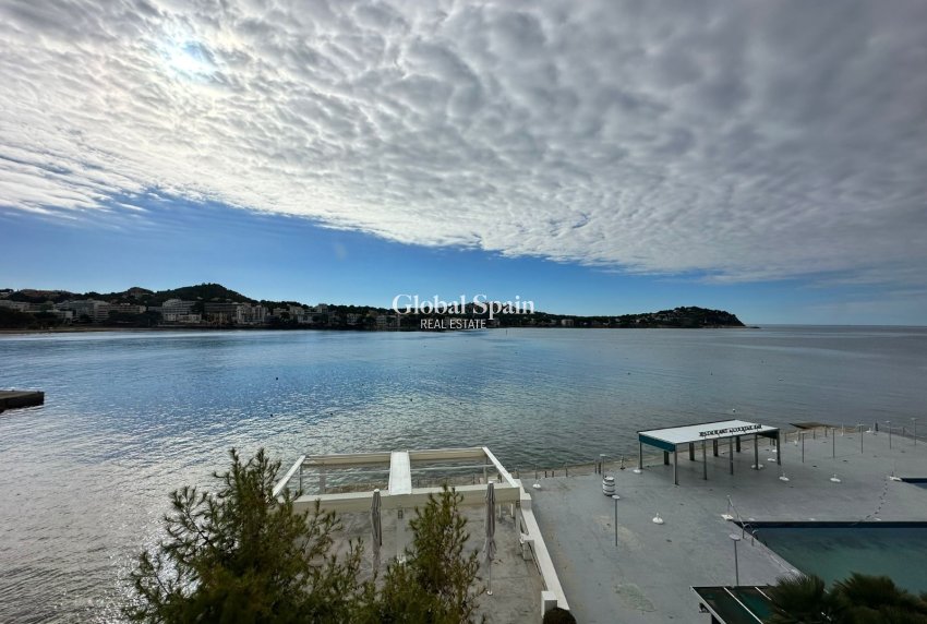 Wederverkoop - APPARTEMENT -
Santa Ponsa