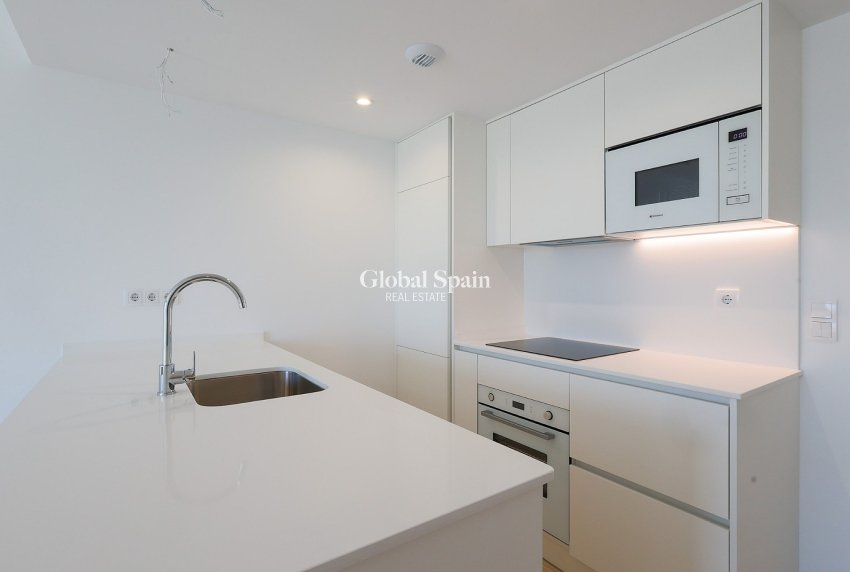 Wederverkoop - APPARTEMENT -
SANTA ROSALÍA - Inland